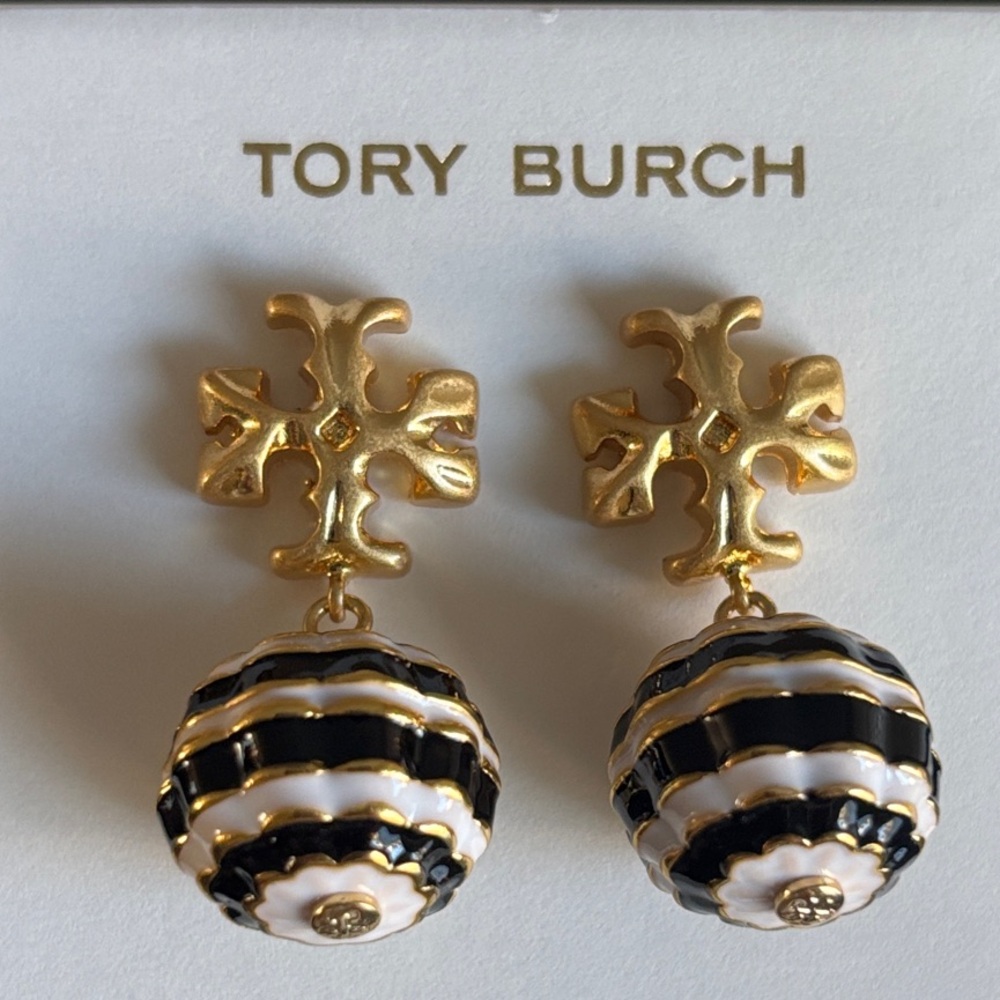⚜️Tory Burch Gold and Black Striped Drop Earrings⚜️